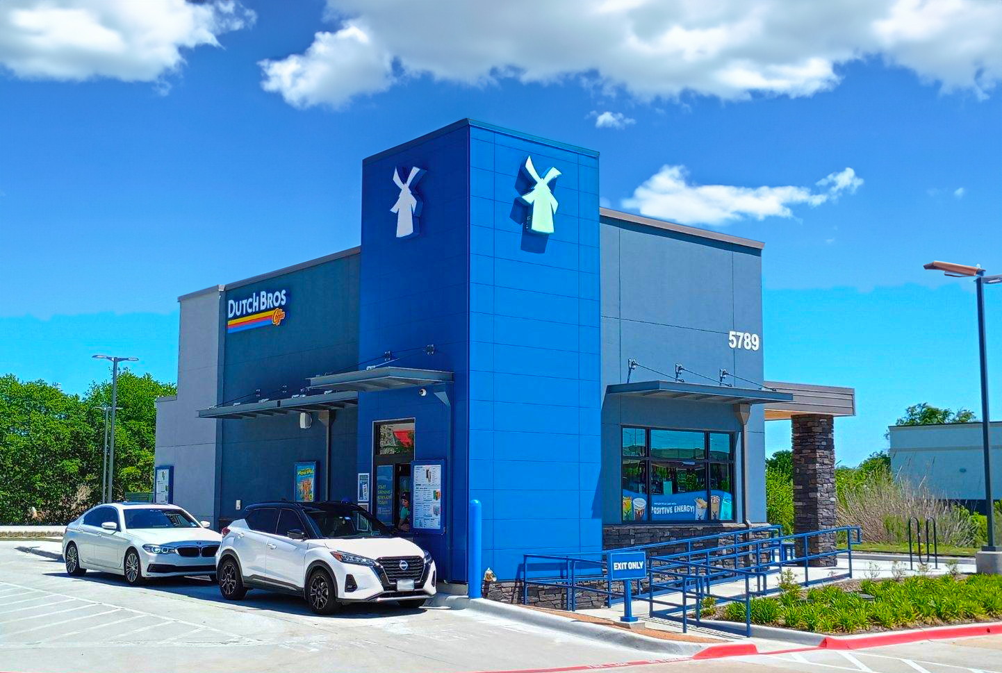 DUTCH BROS - 5789 Golden Triangle Blvd - Fort Worth, TX